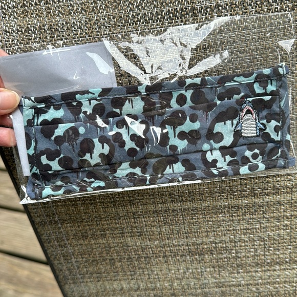 NWT Coach sharky shark - face mask navy blue camo denim color - Picture 2 of 5